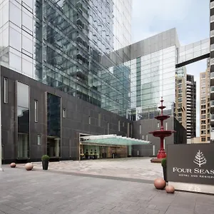 Four Seasons Отель