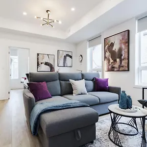 New Elegant For 8 W Patio - Heart Of Toronto